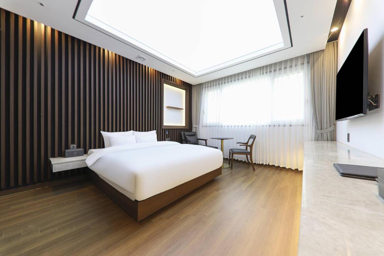 Hotel Demer Mokpo Ngoại thất bức ảnh