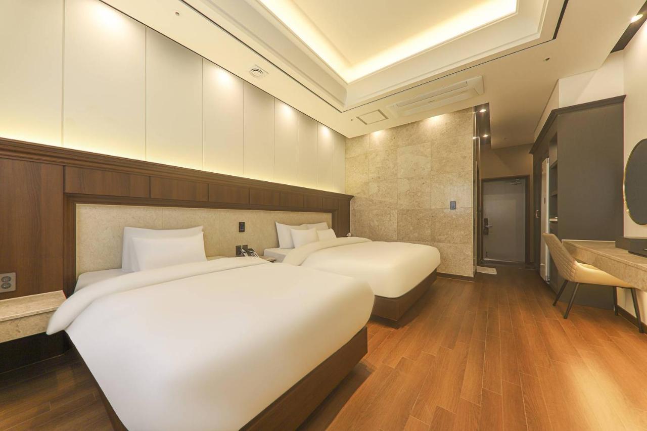 Hotel Demer Mokpo Ngoại thất bức ảnh